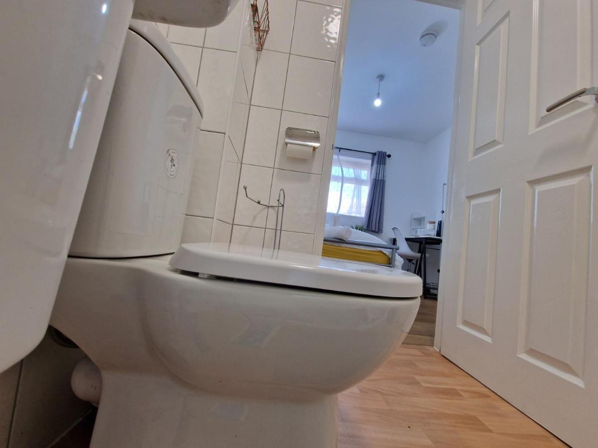 Nice Living Serviced Accommodations 4 Ковънтри Екстериор снимка